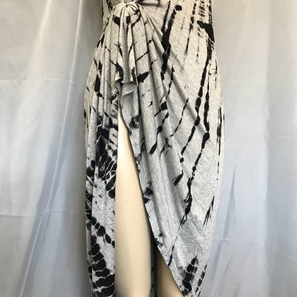 F21 Hi Lo Slouchy Black Grey Tie Die Dress Shirt - Picture 5 of 8